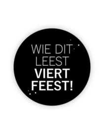 Wie dit leest viert feest - 3stuks