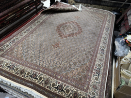Tabriz mahi mat zijde 170x247 cm