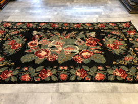 Kelim met rozen