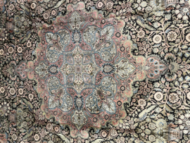 Ghom zijde vintage 277x367 cm