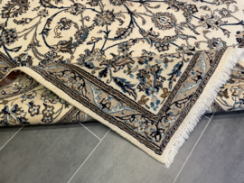 Naien 240x345 cm met zijde