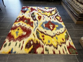 Ikat desigen tapijt 248x169cm