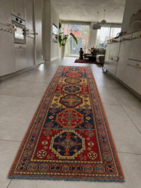 Kazak tapijt 308x87 cm wol
