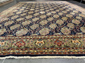 Kerman vintage 250x 345 cm