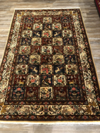 Ghom  vintage 211x 323 cm