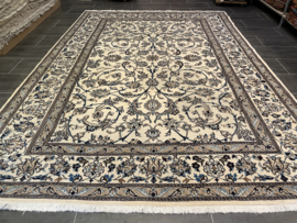 Naien 240x345 cm met zijde