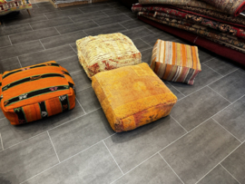 Berber poeffen 60x60x35 cm