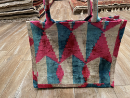 Ikat tas