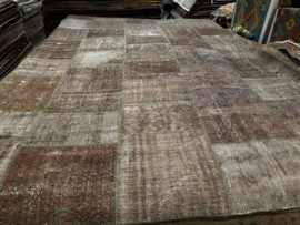 Karamel tapijt patchwork 356x251cm