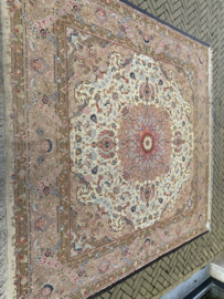 Vintage tabriz met zijde 250x250 cm