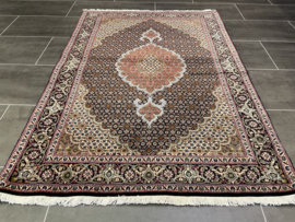 Tabriz Mahi Loper