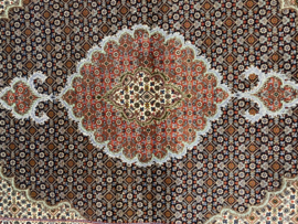 Tabriz Mahi Loper