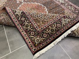 Tabriz Mahi Loper