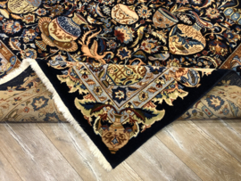 Kashmer met zijde 250x330 cm