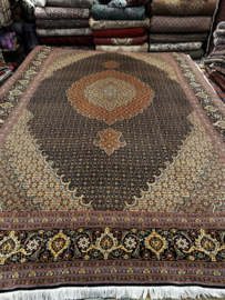 Tabriz mahi 200x303 cm 50 raj met zijde Iran