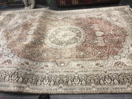 Ghom  zijde vintage 300x420 cm