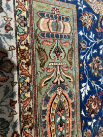 Tabriz 260x170 cm oud