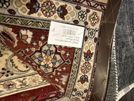 Moud met zijde Iran 236x170cm