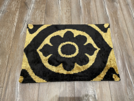 Ikat Fluweel/ Zijde Kussenhoes