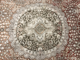 Ghom  zijde vintage 300x420 cm