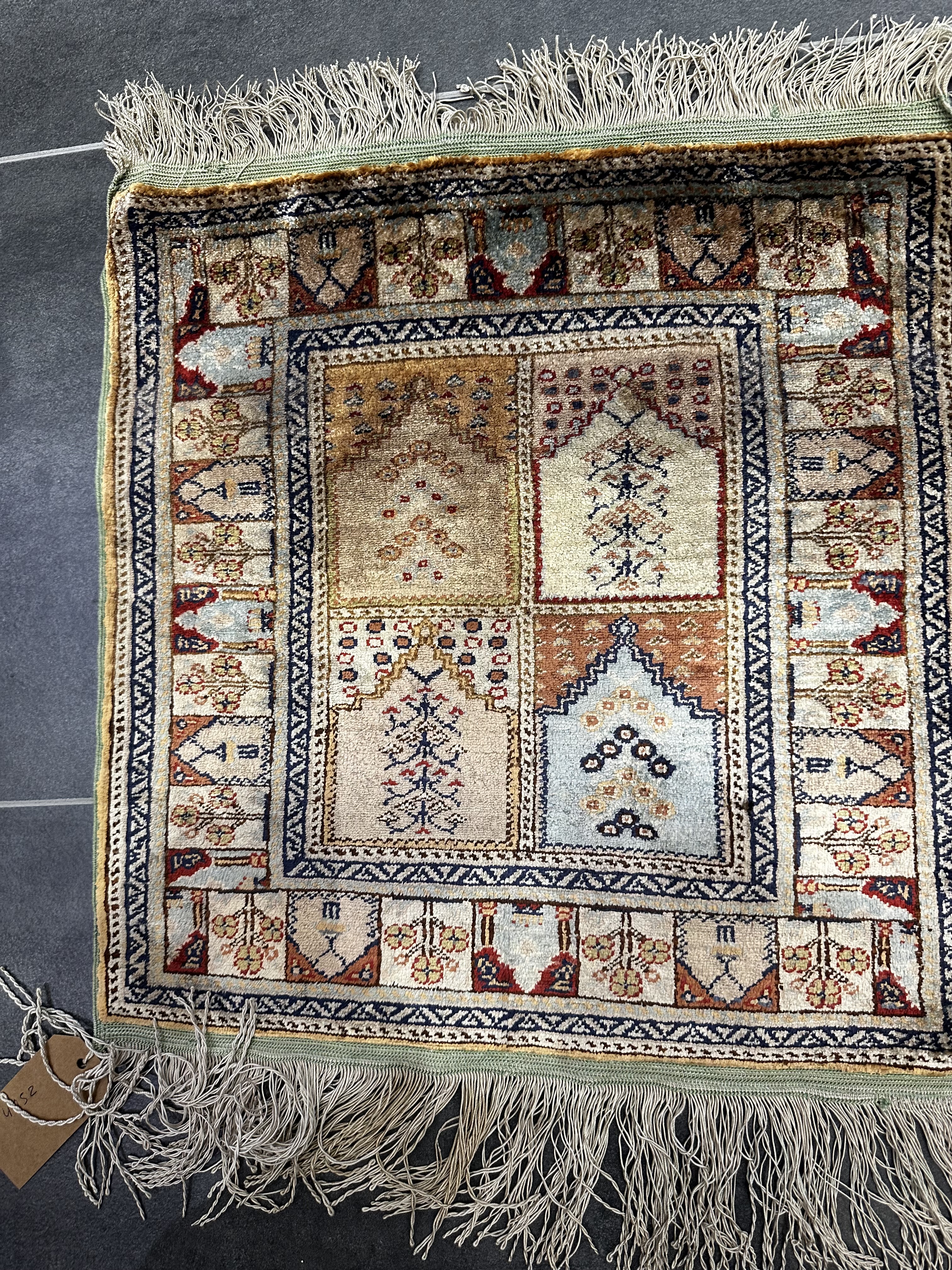 Kayseri 41x41cm puur zijde