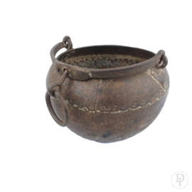 Hang pot van ijzer uit India