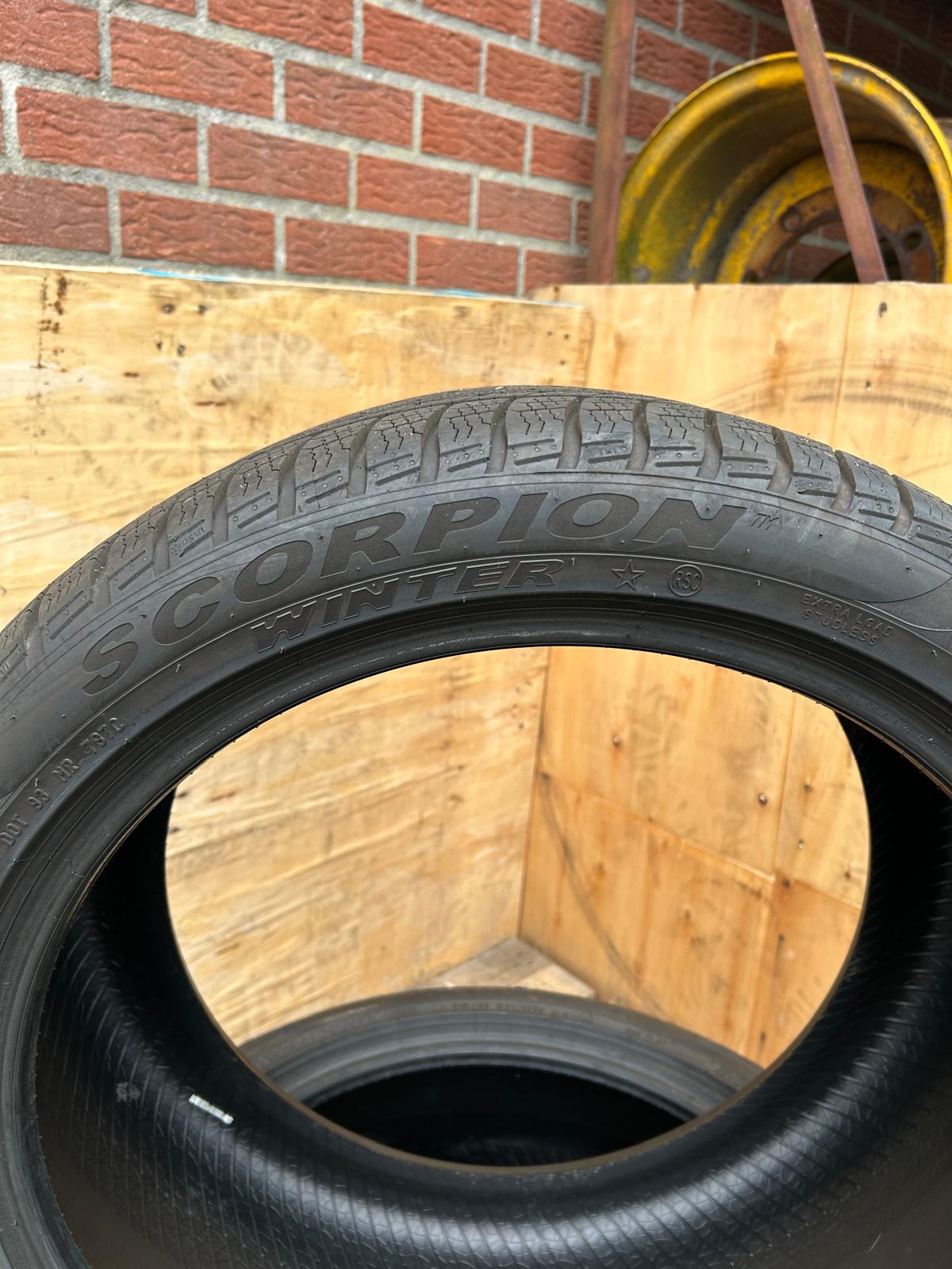 Pirelli Scorpion Winter * 315/35R21 111V Runflat