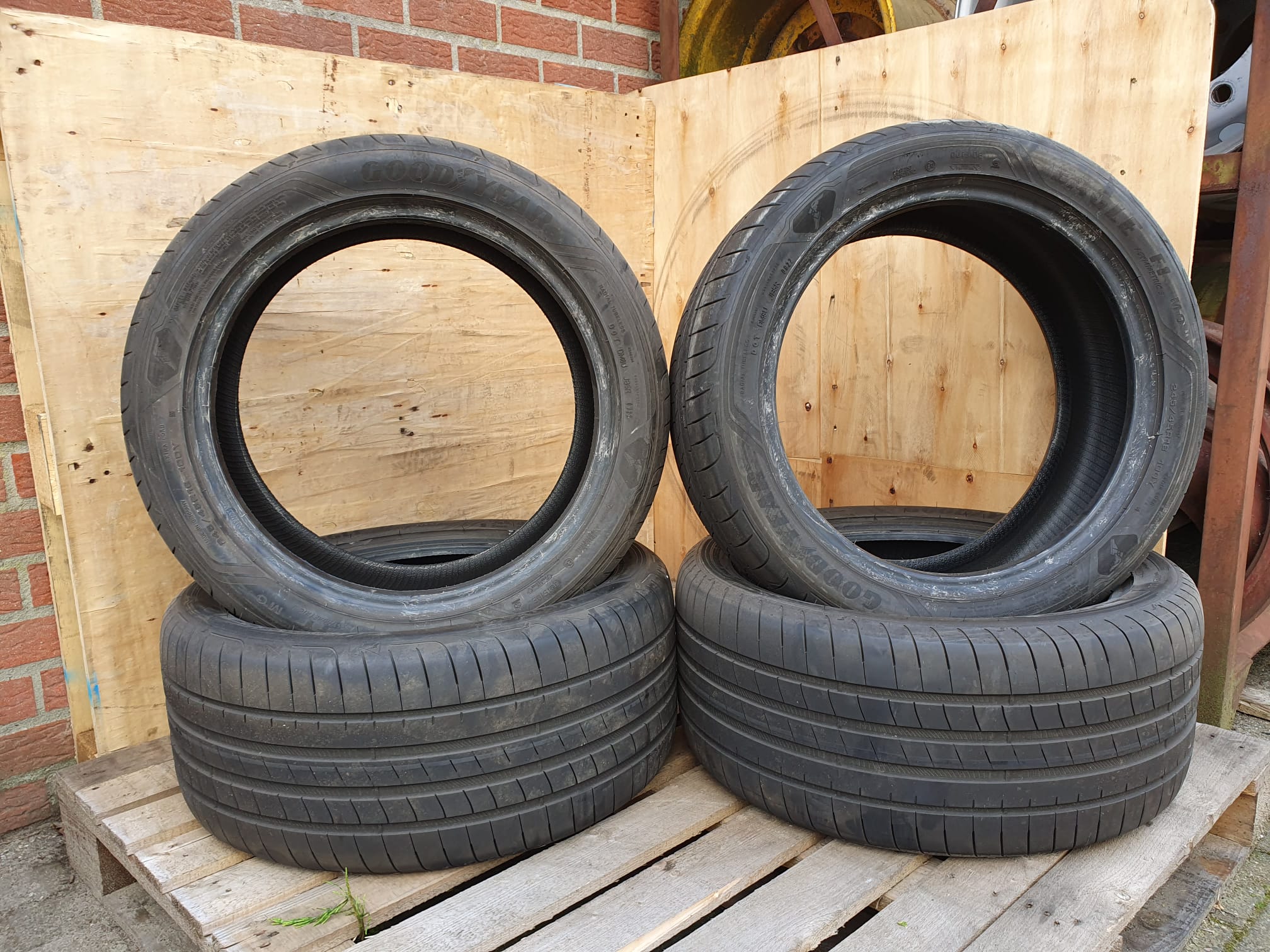 Goodyear Asymmetric 3 MO 275/40R18 103Y