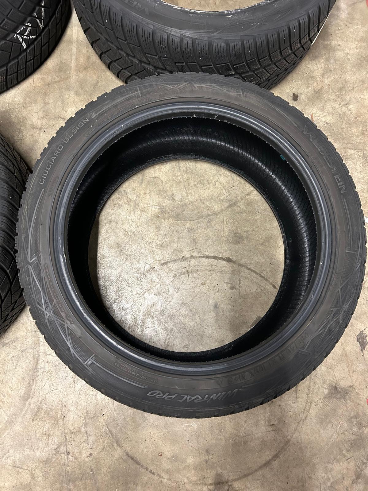 Vredestein Wintrac Pro XL 285/40R21 109V