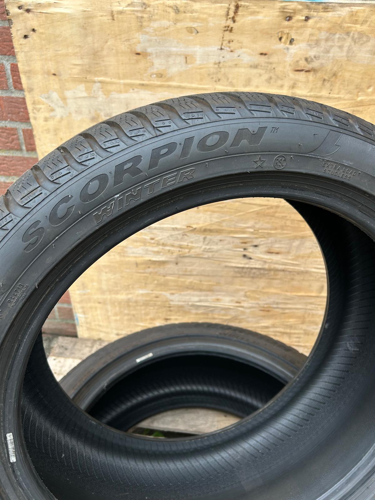 Pirelli Scorpion Winter * 275/40R21 107V Runflat