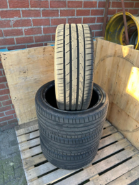 Hankook Ventus S1 Evo 2 235/40R19 96Y