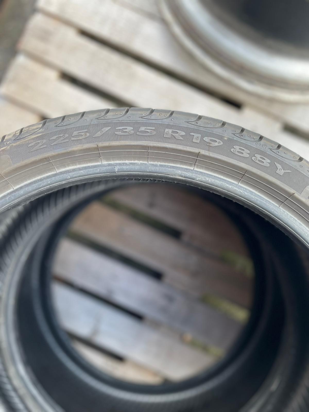Pirelli Powergy 225/35R19  88Y