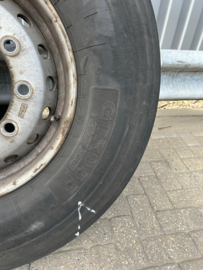 Giti GTR955 trailer 385/65R22.5 164K