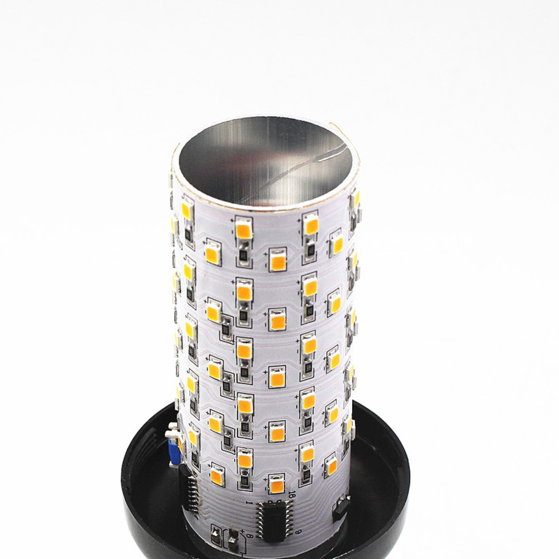 Set  4  Stuks  LED lampen met 4 standen Vuurvlameffect - Kaars Effect Lamp - Ledlamp met Vlameffect 4 standen