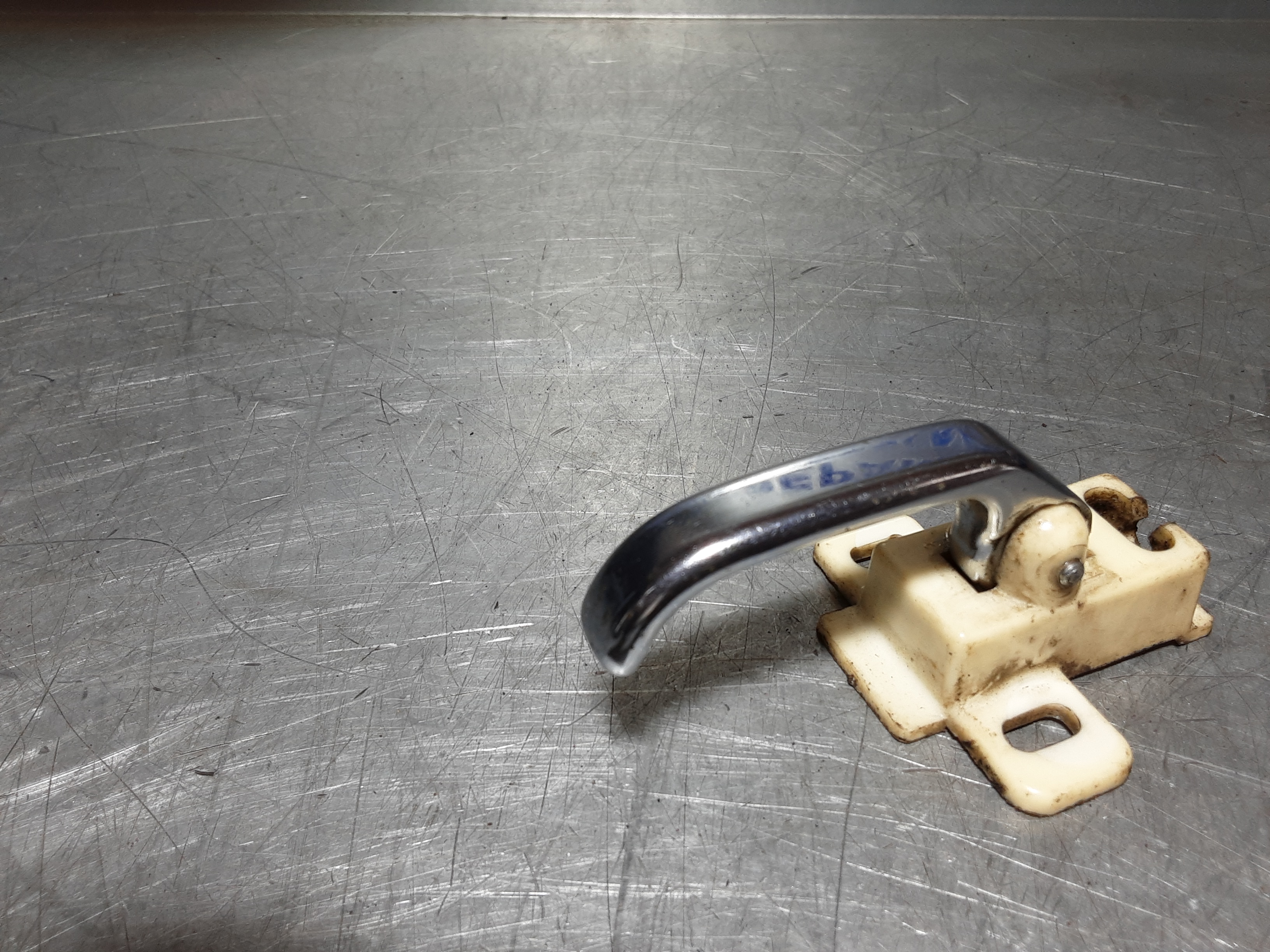 Deurhendel, opener binnenkant Opel Manta A.
