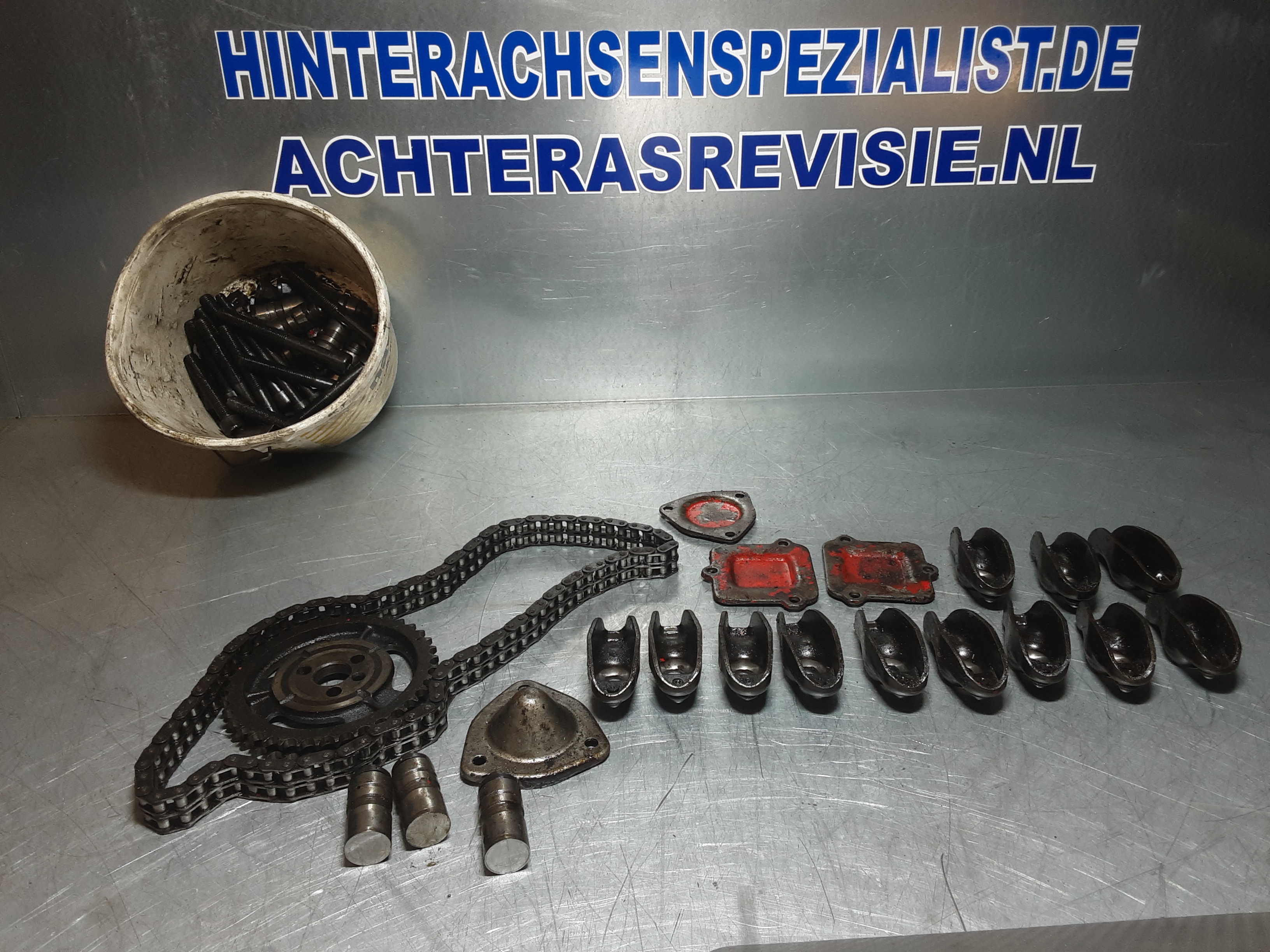 Diverse motordelen Opel CIH motor.