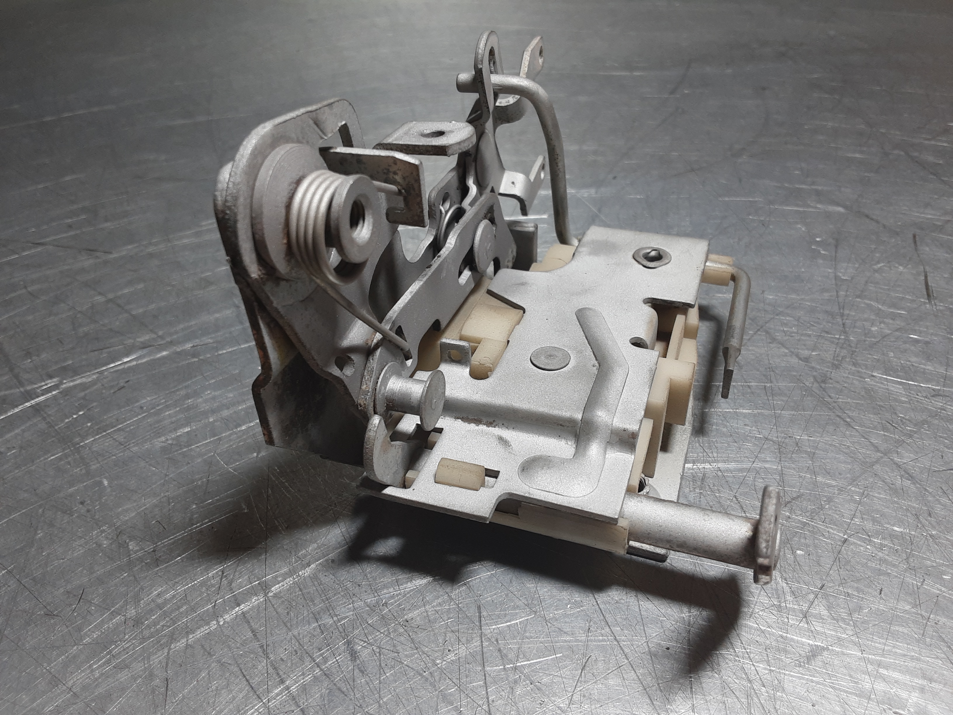 Türschloss Opel Rekord E Mechanik Schloß Tür vorne links Fahrer 7997789