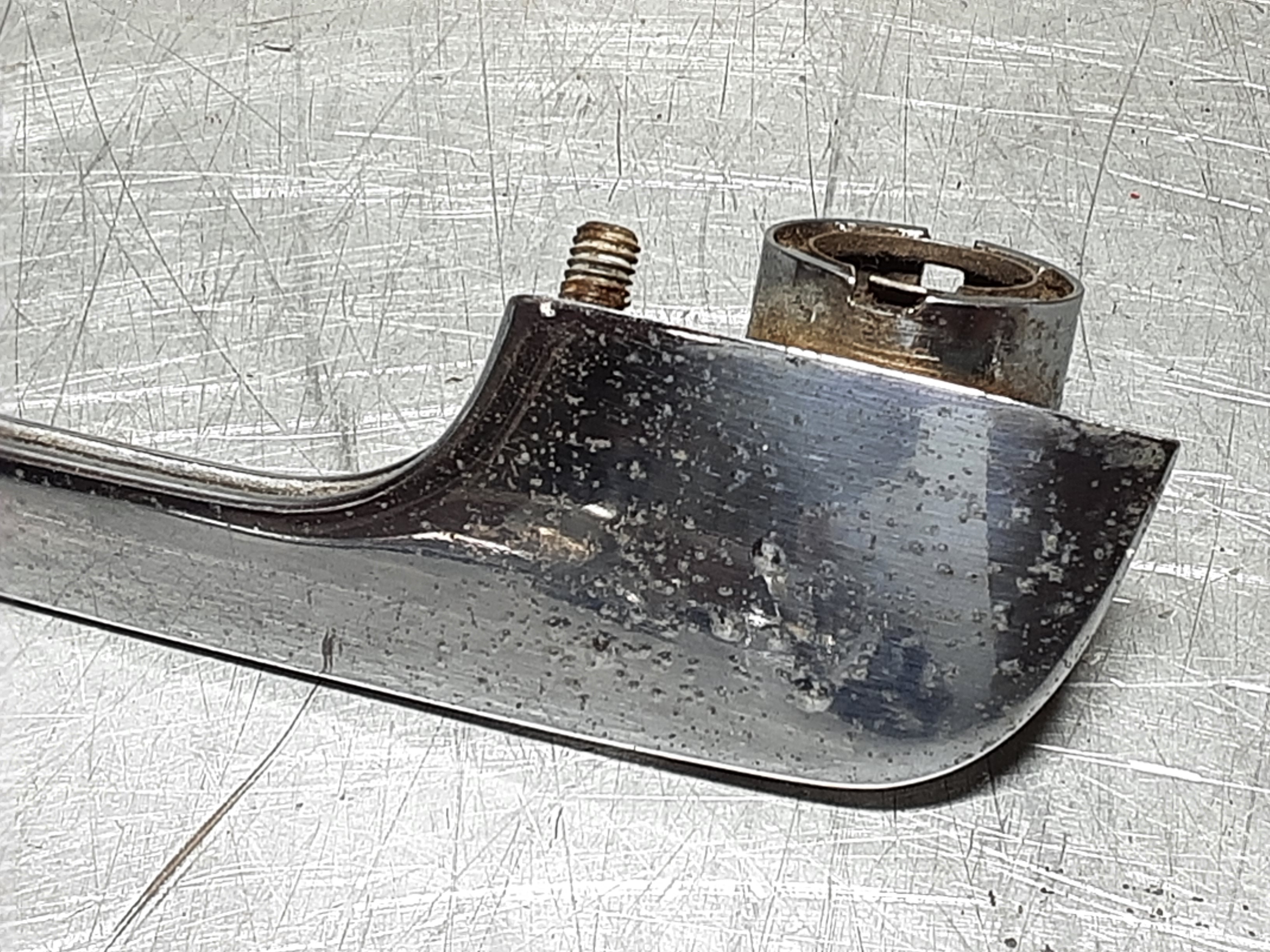 Van de linkerportier de deurklink van een Opel Ascona A, Opel Manta A.