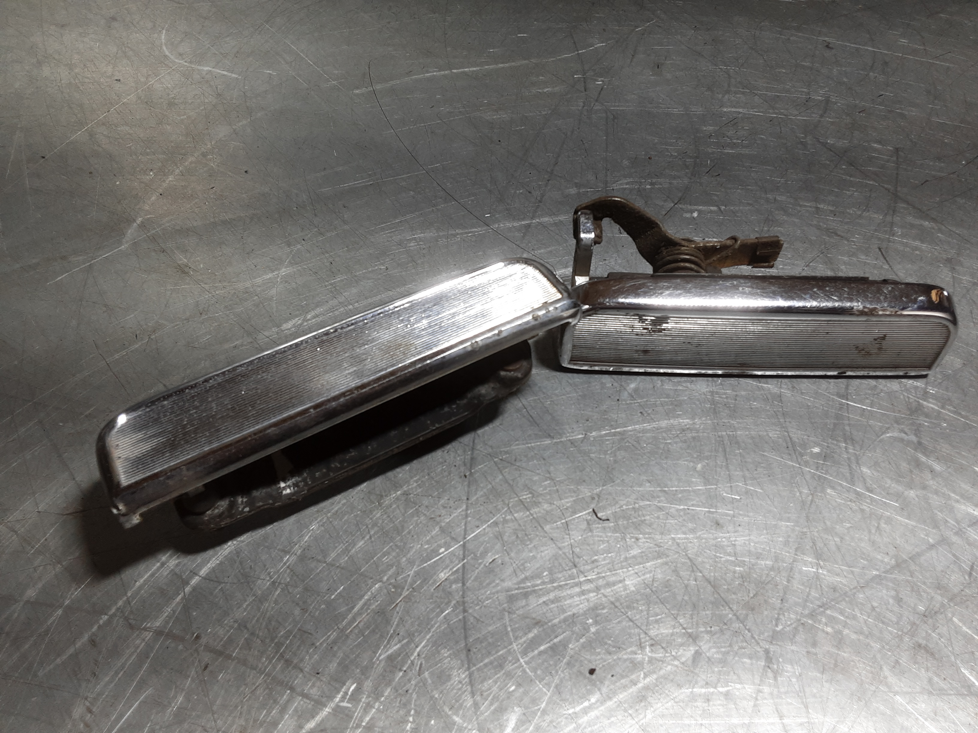 Deurklink, deurgreep links en rechts Opel Ascona B, Manta B, chroom.