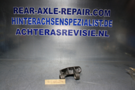 Opel Kadett D (E?) bracket for alternator, GM 90088189, 1204678