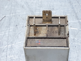 Wehrle relais 719010. 12 volt, 2/4 x 21 W.
