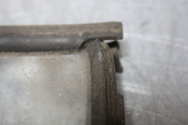 Opel Manta A links en rechts zijruit achter (vaste uitvoering), met rubber.