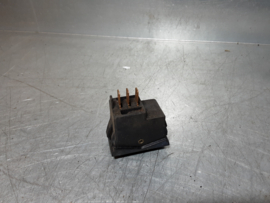 Schakelaar voor  een aanjager, ventilator , kachelmotor, Opel Kadett B.