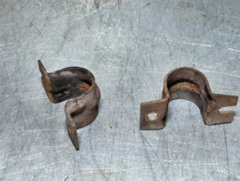 Stabilisatorstang steun vooras Opel Ascona B, Manta B.