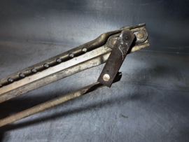 Ruitenwissermotor met stangen Opel Ascona B, Manta B.
