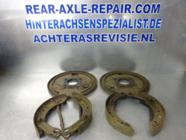 Anchor plate, left and right, with brake shoes, Opel, from the 60's
