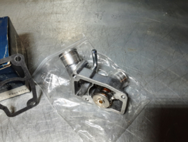 Thermostaat met pakking Opel Astra, Zafira, Vauxhall Astra, Chevrolet Astra.