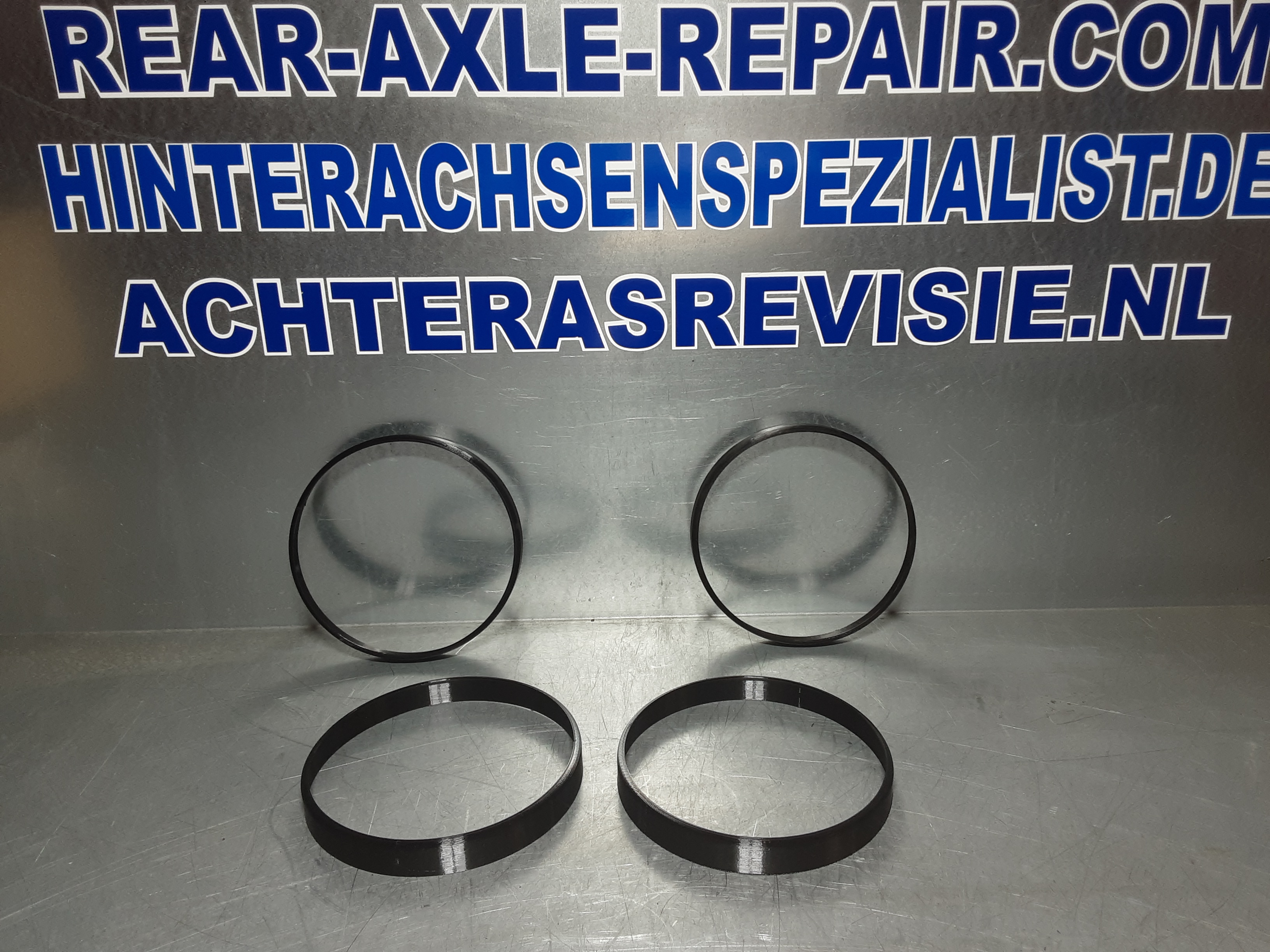 Koplamprand Opel Manta 400 voor Cibie lamp.