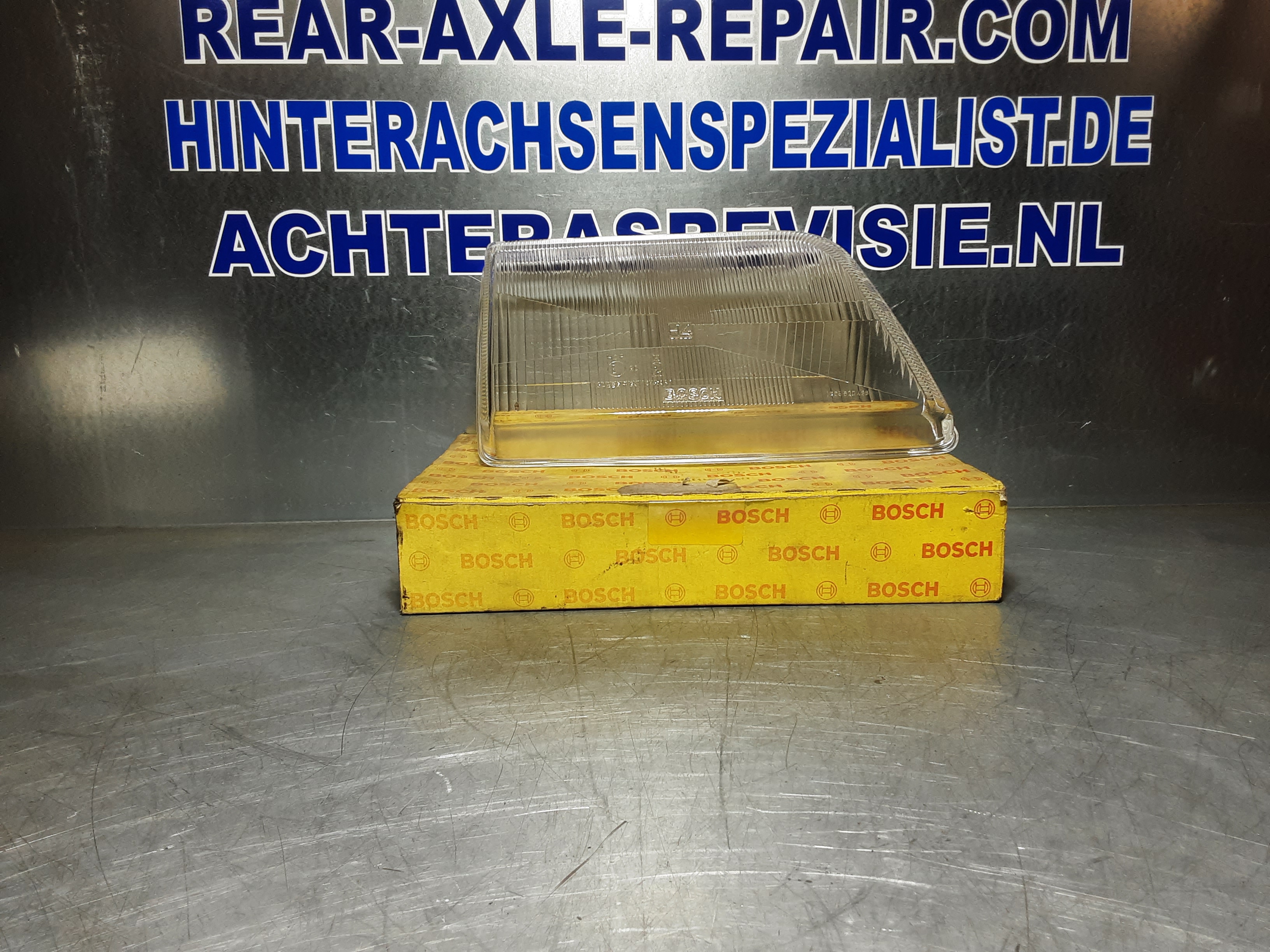 Opel Ascona C rechter koplampglas H4. Nieuw!