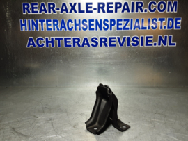 Motorsteun links Opel Ascona B, Manta B met CIH motor.